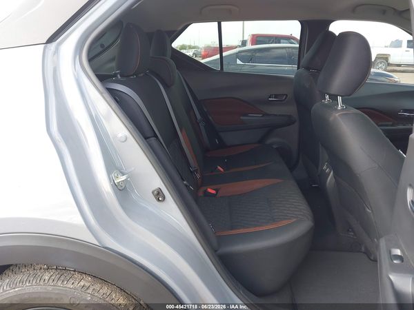 2023 NISSAN KICKS SR XTRONIC CVT