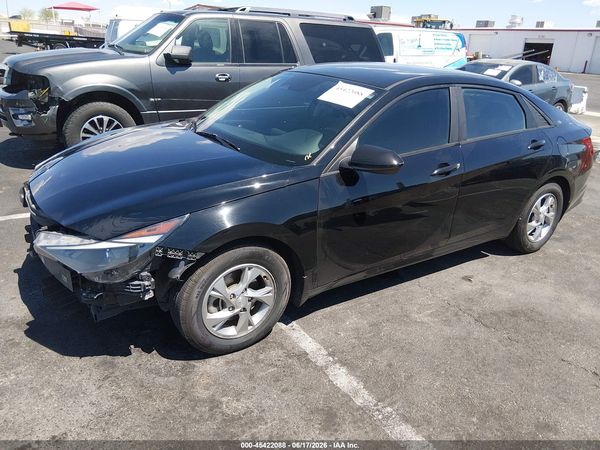 2023 HYUNDAI ELANTRA SE