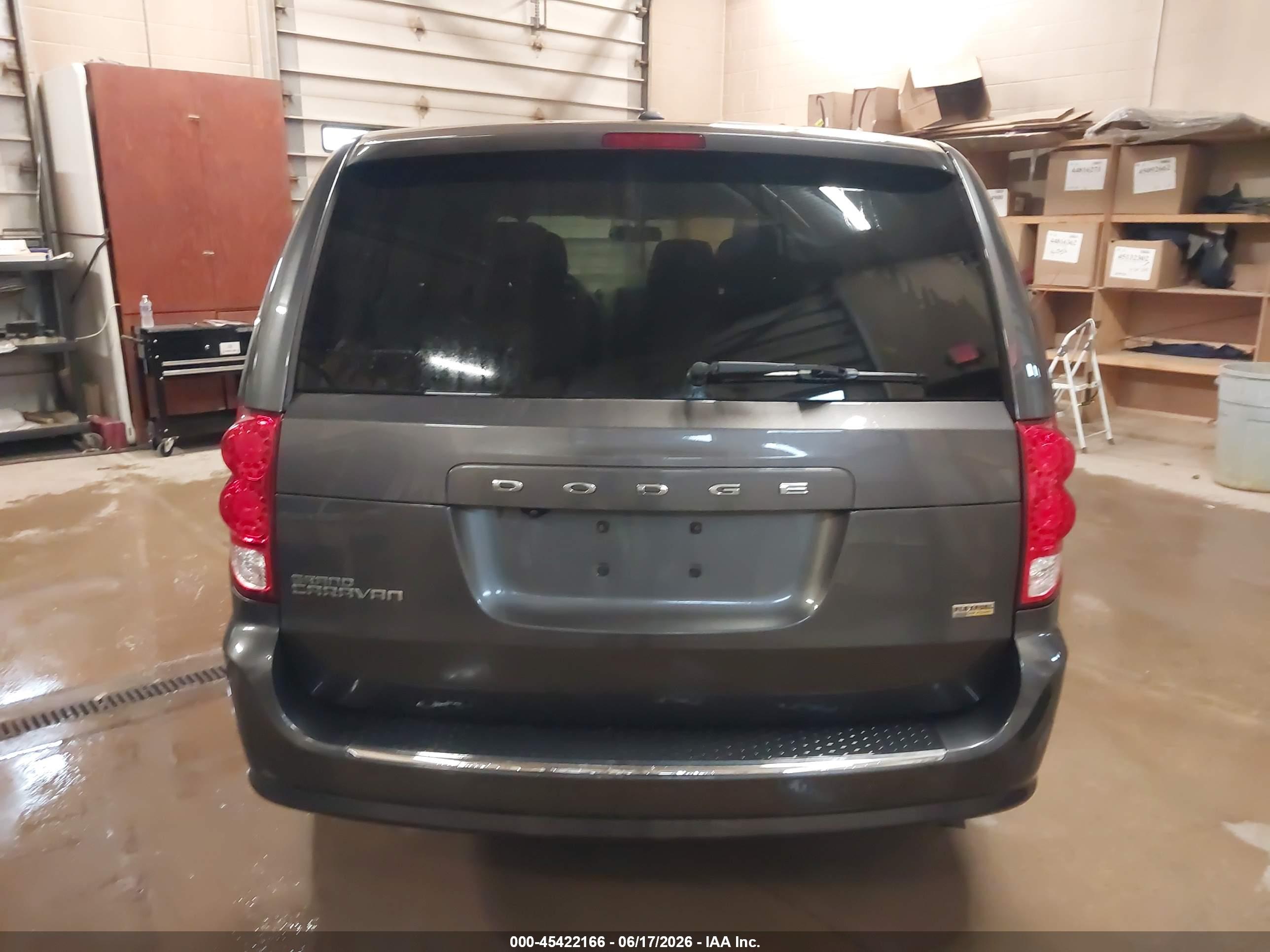 2018 DODGE GRAND CARAVAN SE