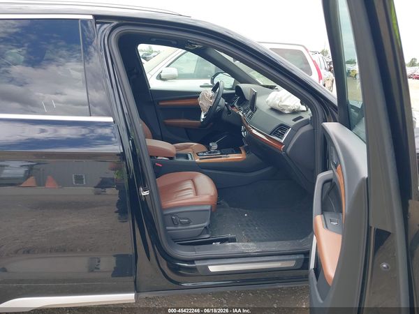 2021 AUDI Q5