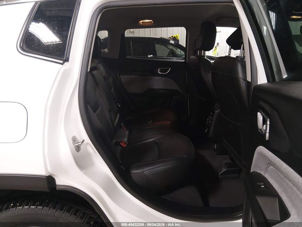 2022 JEEP COMPASS LATITUDE LUX 4X4