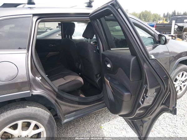 2017 JEEP CHEROKEE LATITUDE 4X4
