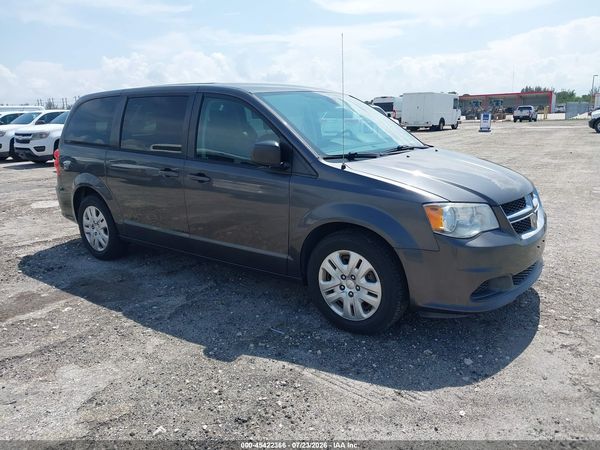 2018 DODGE GRAND CARAVAN SE