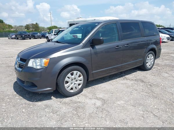 2018 DODGE GRAND CARAVAN SE