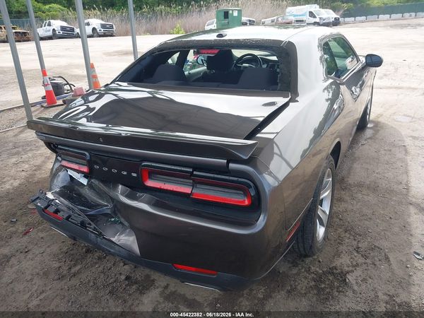 2021 DODGE CHALLENGER SXT