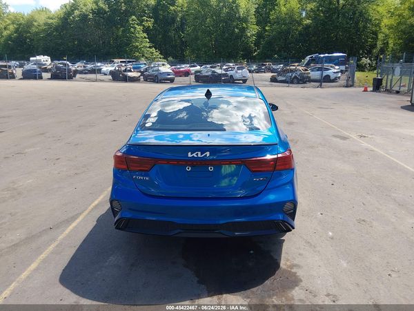 2022 KIA FORTE GT-LINE