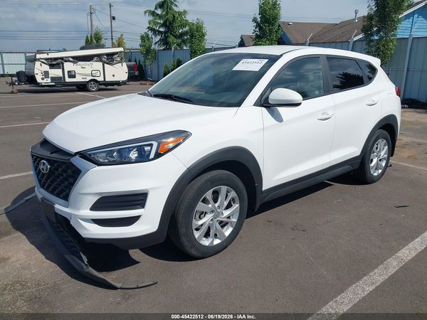 2020 HYUNDAI TUCSON SE
