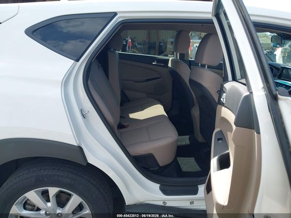 2020 HYUNDAI TUCSON SE