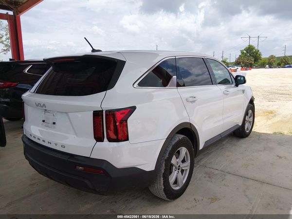 2022 KIA SORENTO LX
