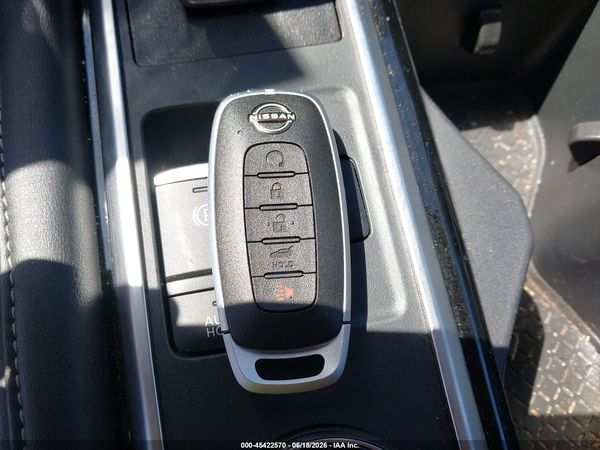 2025 NISSAN PATHFINDER SL 4WD