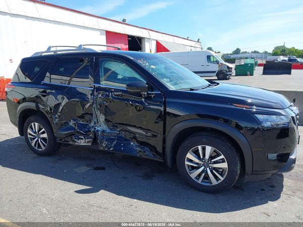 2025 NISSAN PATHFINDER SL 4WD