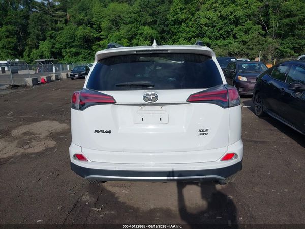 2016 TOYOTA RAV4 XLE