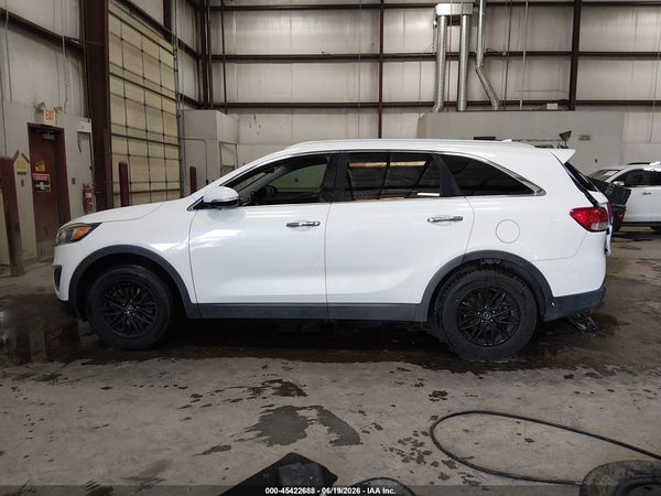 2016 KIA SORENTO 2.4L LX