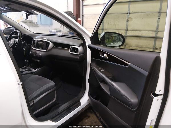 2016 KIA SORENTO 2.4L LX