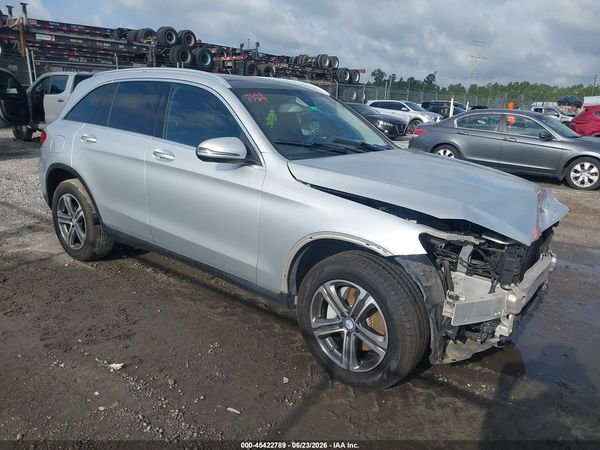 2017 MERCEDES-BENZ GLC 300 GLC300