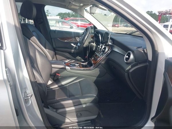2017 MERCEDES-BENZ GLC 300 GLC300