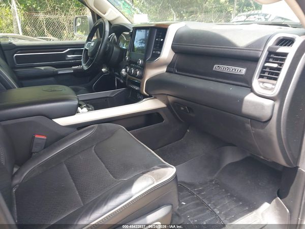 2021 RAM 1500 LARAMIE  4X4 5'7 BOX