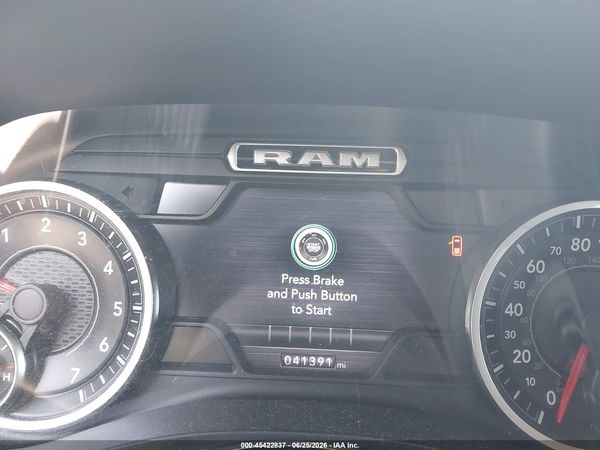 2021 RAM 1500 LARAMIE  4X4 5'7 BOX