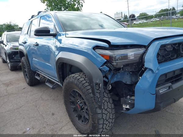 2025 TOYOTA 4RUNNER TRD OFF ROAD
