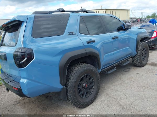 2025 TOYOTA 4RUNNER TRD OFF ROAD