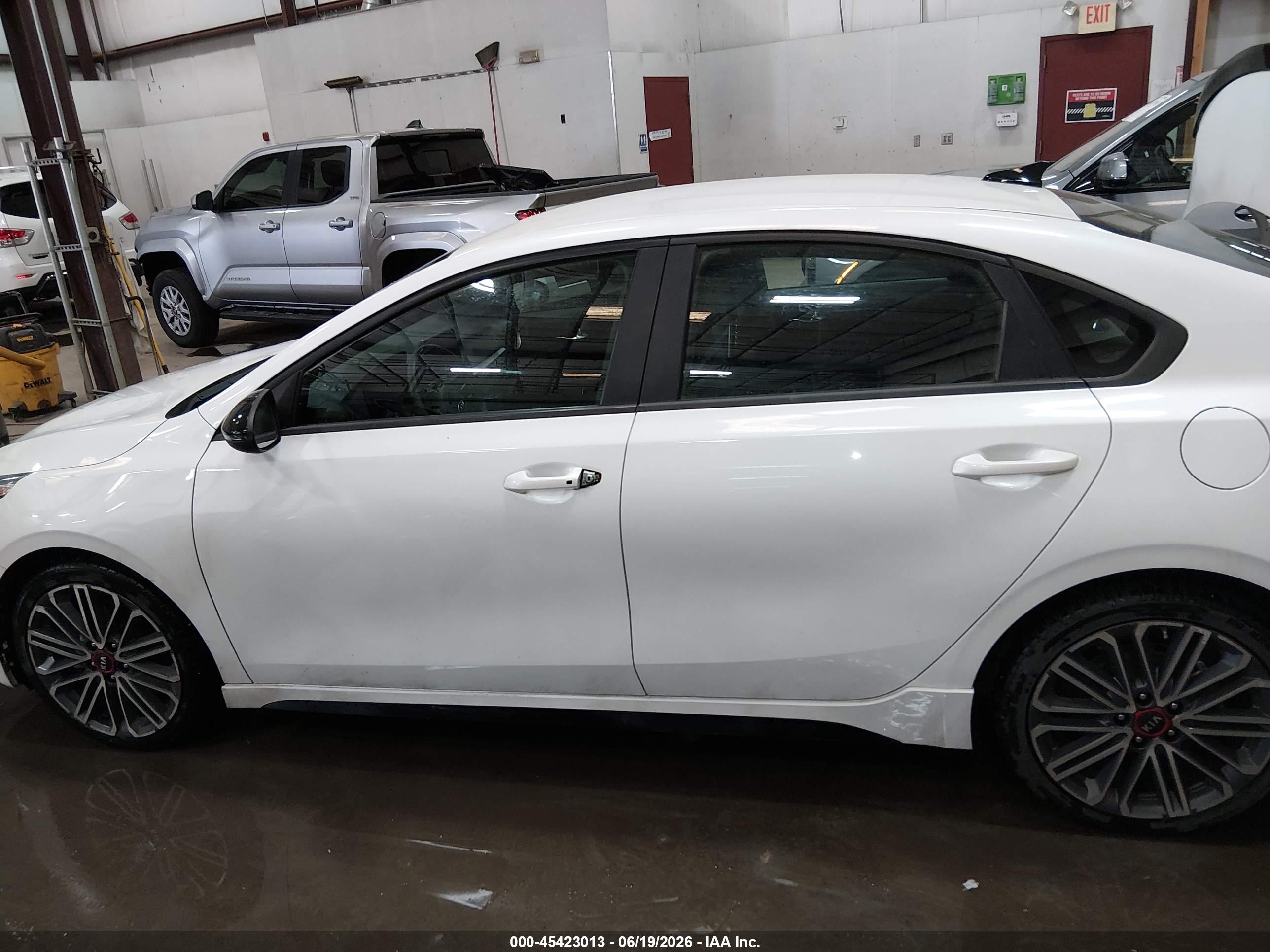 2021 KIA FORTE GT