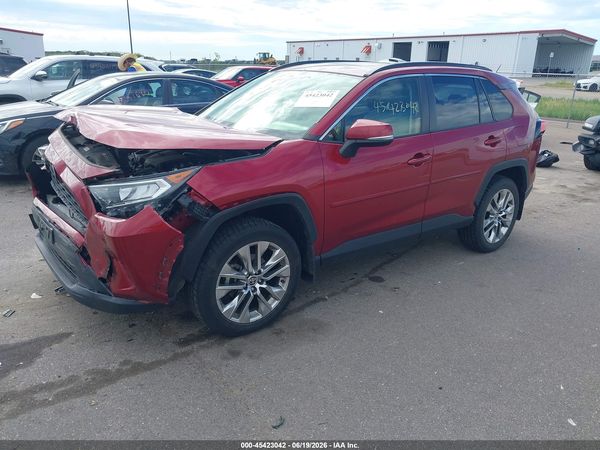 2020 TOYOTA RAV4 XLE PREMIUM