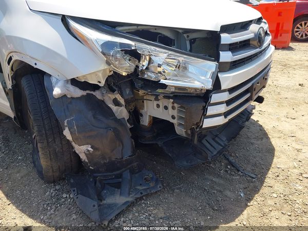 2018 TOYOTA HIGHLANDER LE — I71