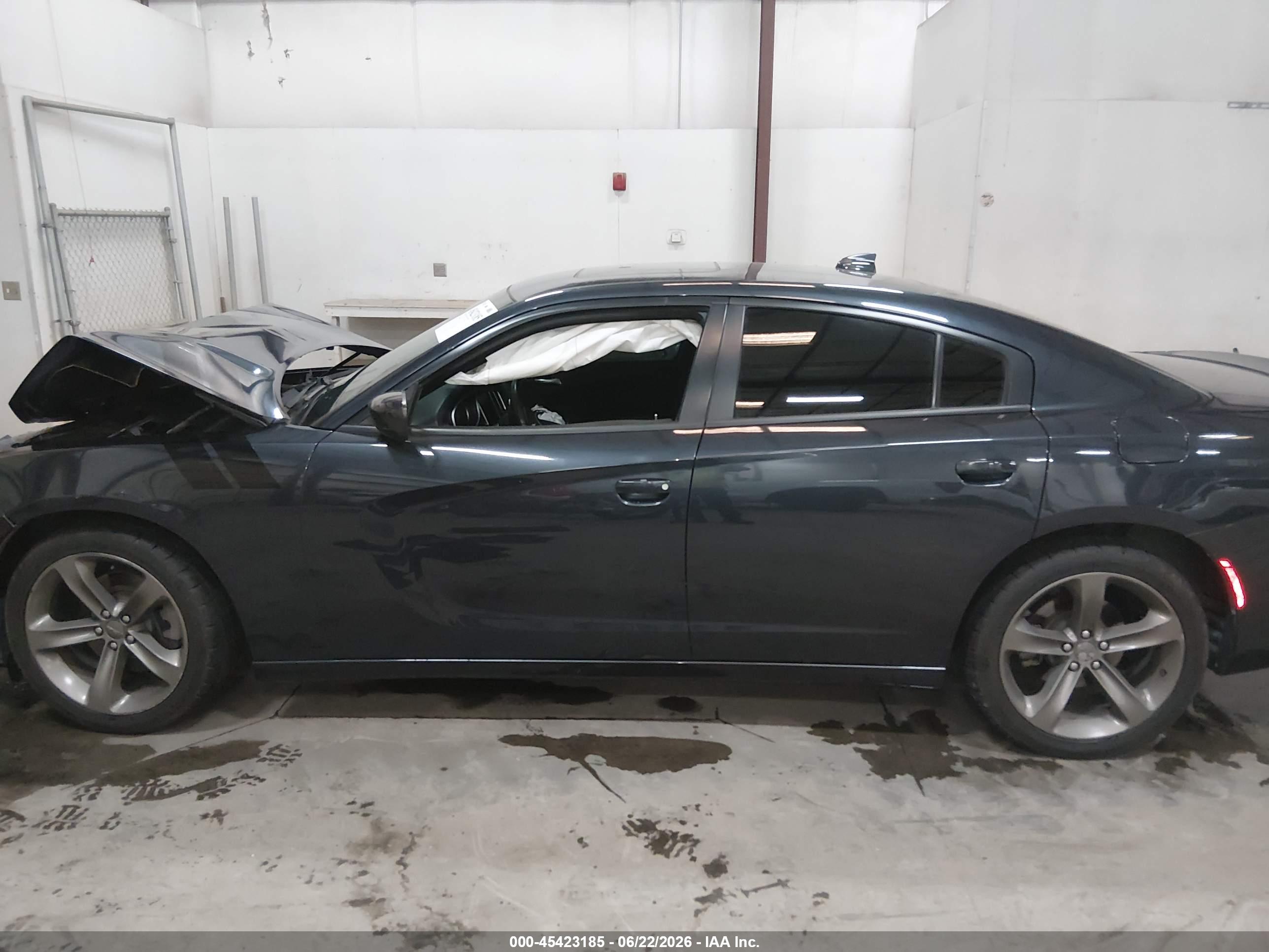 2017 DODGE CHARGER SXT RWD