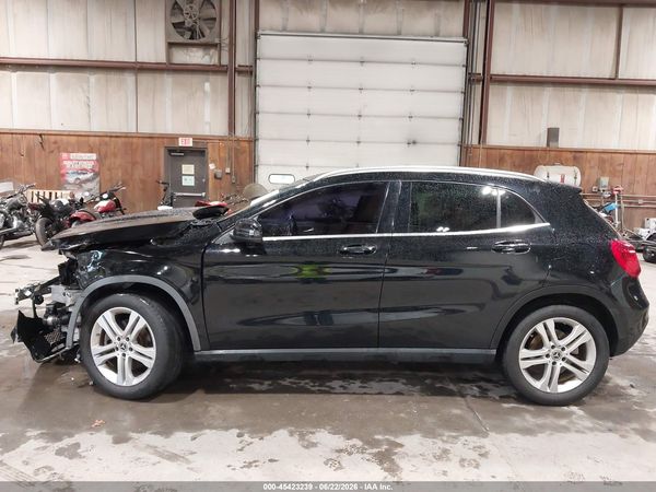 2019 MERCEDES-BENZ GLA 250 4MATIC