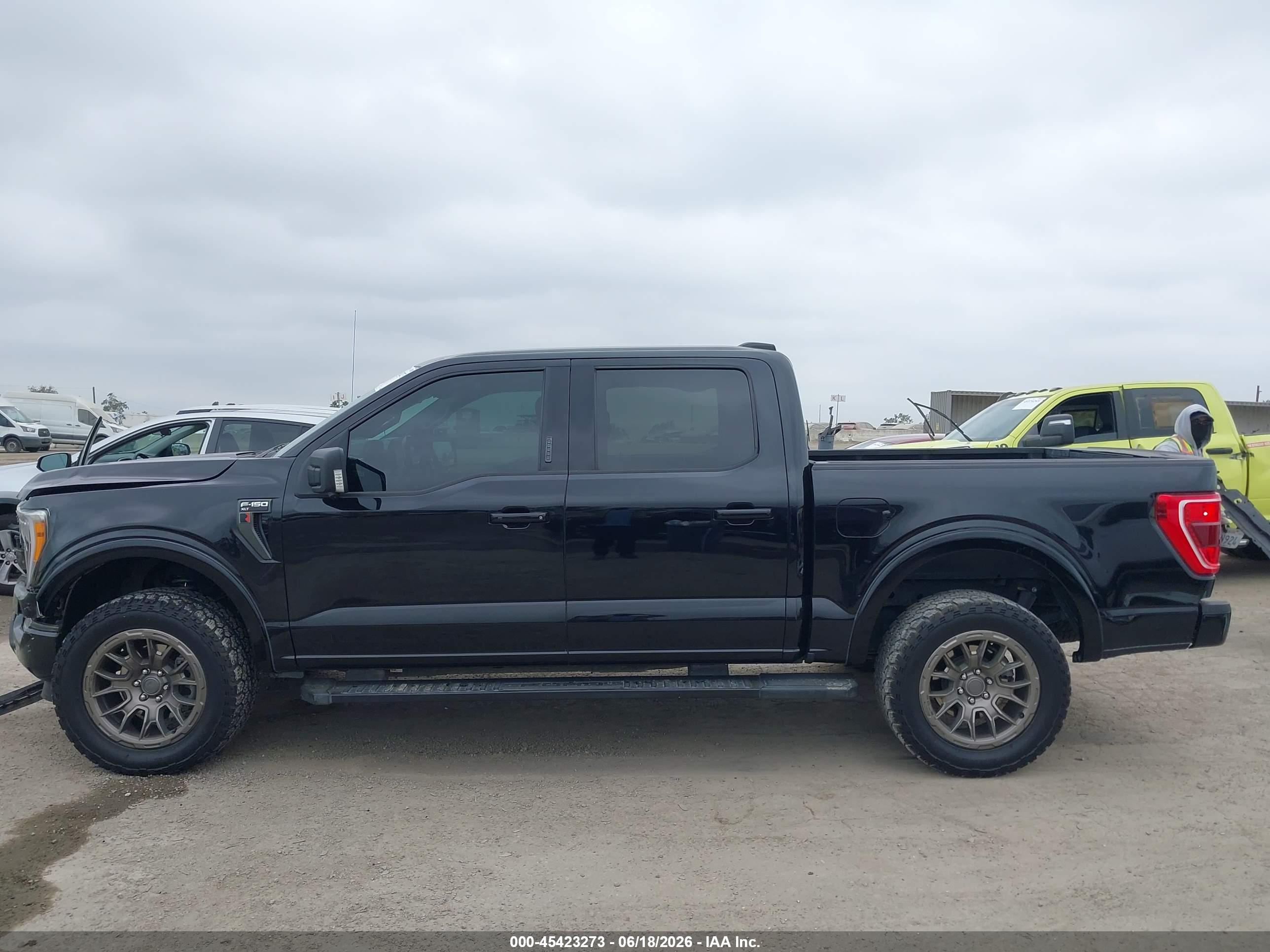2021 FORD F-150 XLT