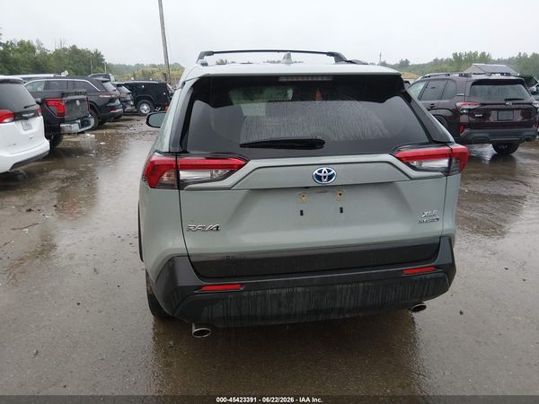 2020 TOYOTA RAV4 HYBRID XLE