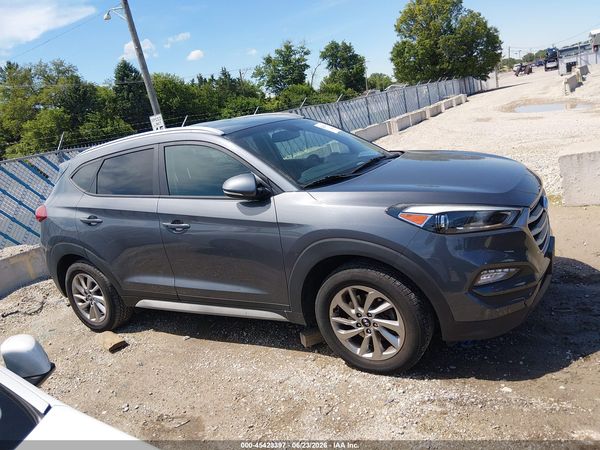 2017 HYUNDAI TUCSON SE PLUS