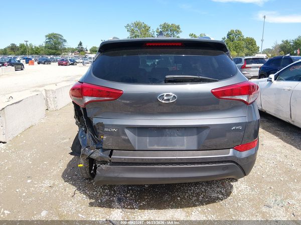 2017 HYUNDAI TUCSON SE PLUS