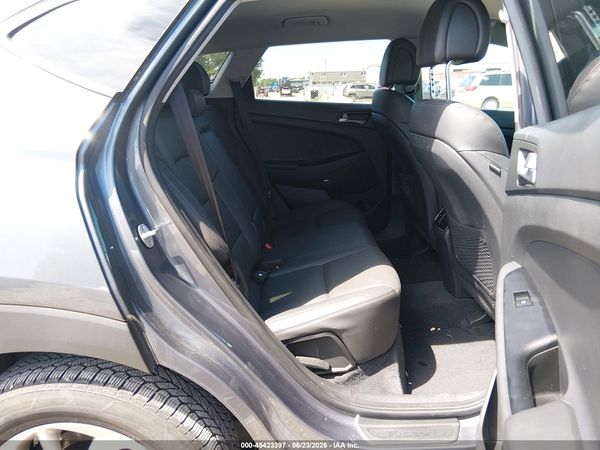 2017 HYUNDAI TUCSON SE PLUS