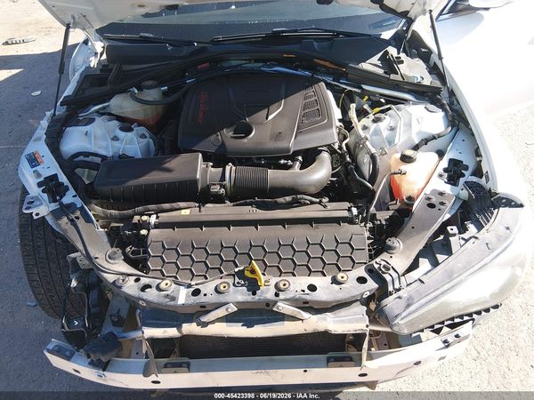 2017 ALFA ROMEO GIULIA RWD