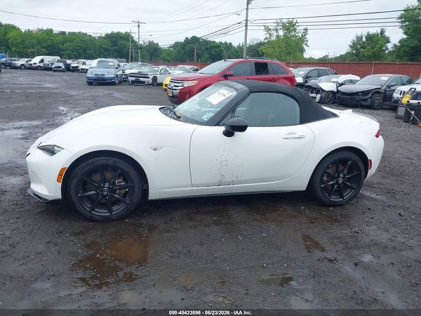 2021 MAZDA MX-5 MIATA CLUB
