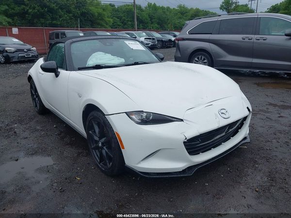 2021 MAZDA MX-5 MIATA CLUB