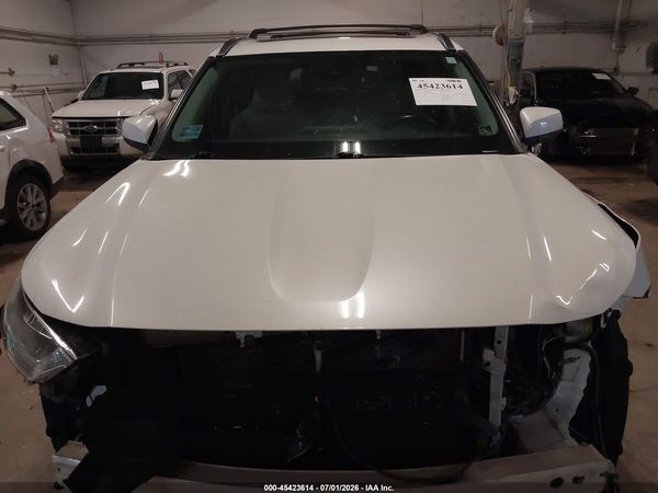 2020 TOYOTA HIGHLANDER HYBRID XLE