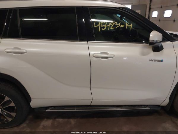 2020 TOYOTA HIGHLANDER HYBRID XLE