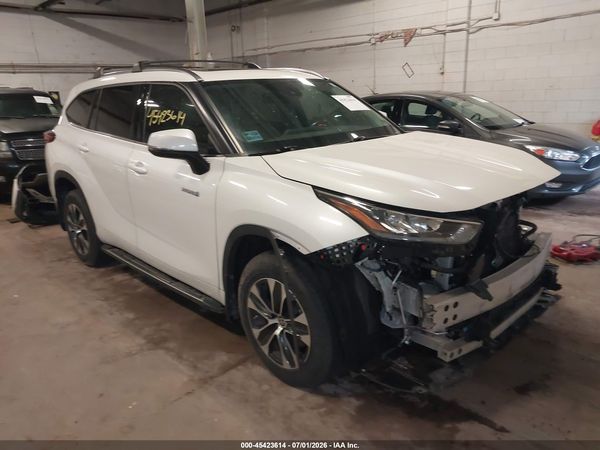 2020 TOYOTA HIGHLANDER HYBRID XLE