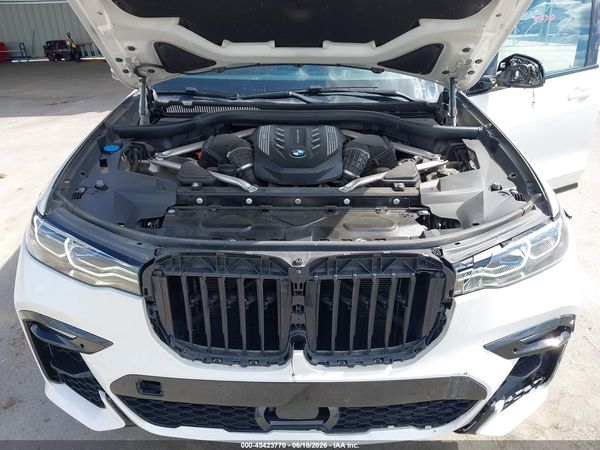 2020 BMW X7 M50I