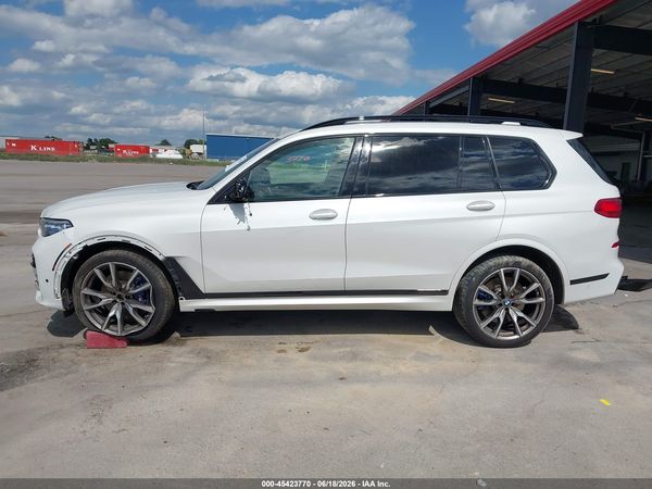 2020 BMW X7 M50I