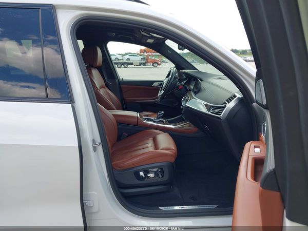 2020 BMW X7 M50I