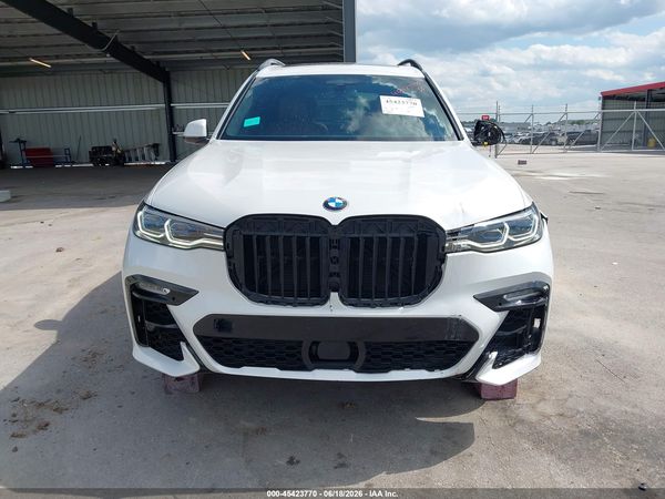 2020 BMW X7 M50I