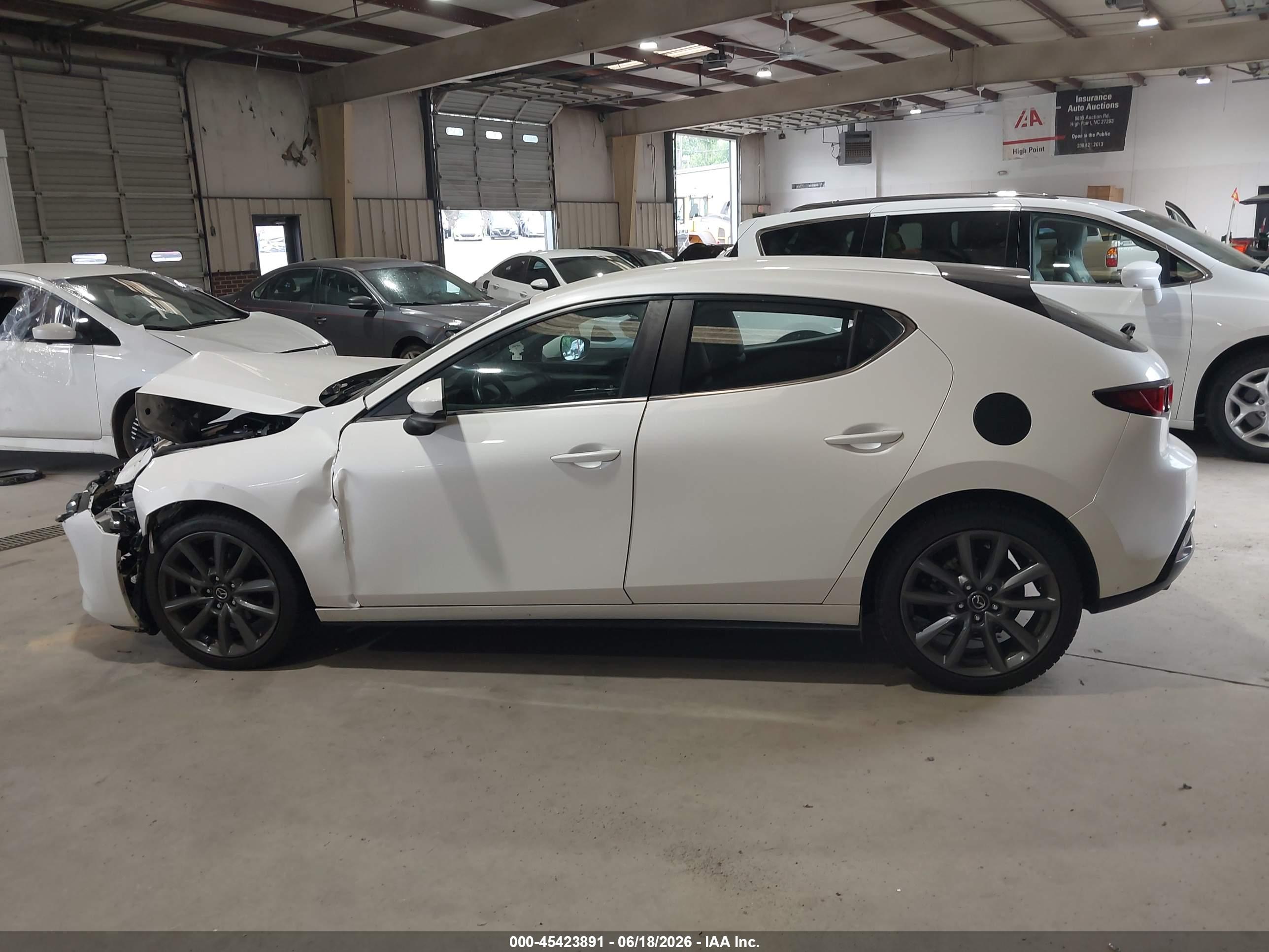 2021 MAZDA MAZDA3 SELECT