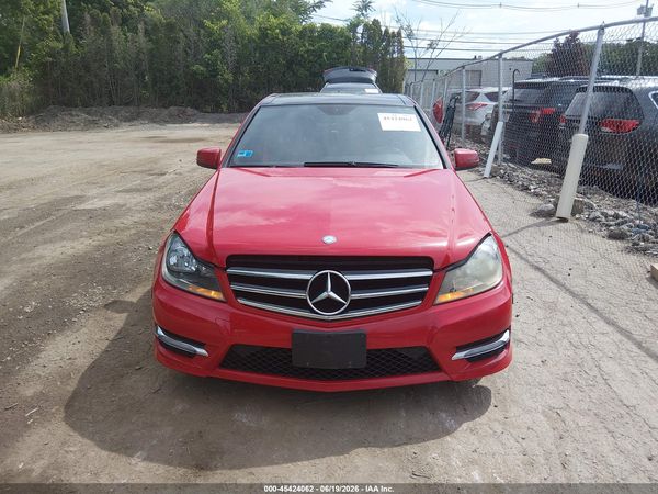 2013 MERCEDES-BENZ C 300 SPORT 4MATIC