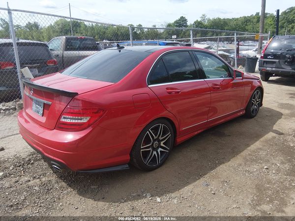 2013 MERCEDES-BENZ C 300 SPORT 4MATIC
