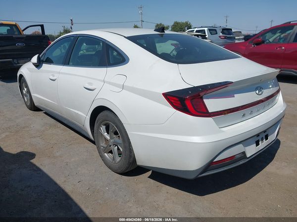 2022 HYUNDAI SONATA SE