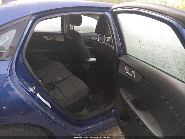 2022 KIA FORTE LXS