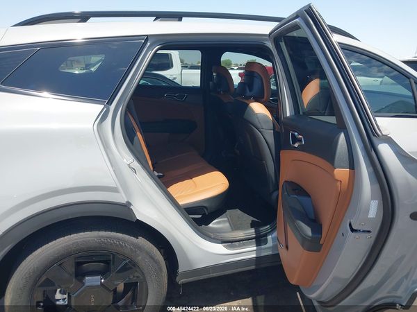 2026 KIA SPORTAGE X-LINE